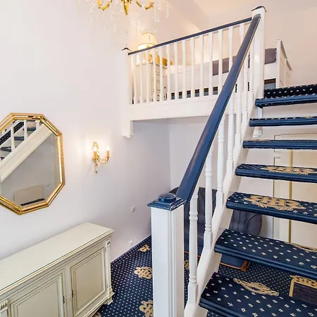 Hotel Imparatul Romanilor &